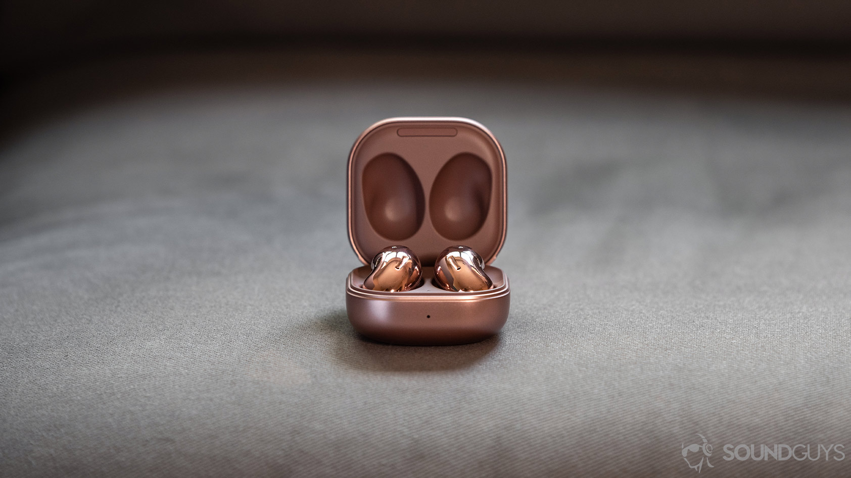 Samsung Galaxy Buds Live noise canceling true wireless earbuds case centered A picture of the Samsung Galaxy Buds Live noise canceling true wireless earbuds in the case against a gray background.